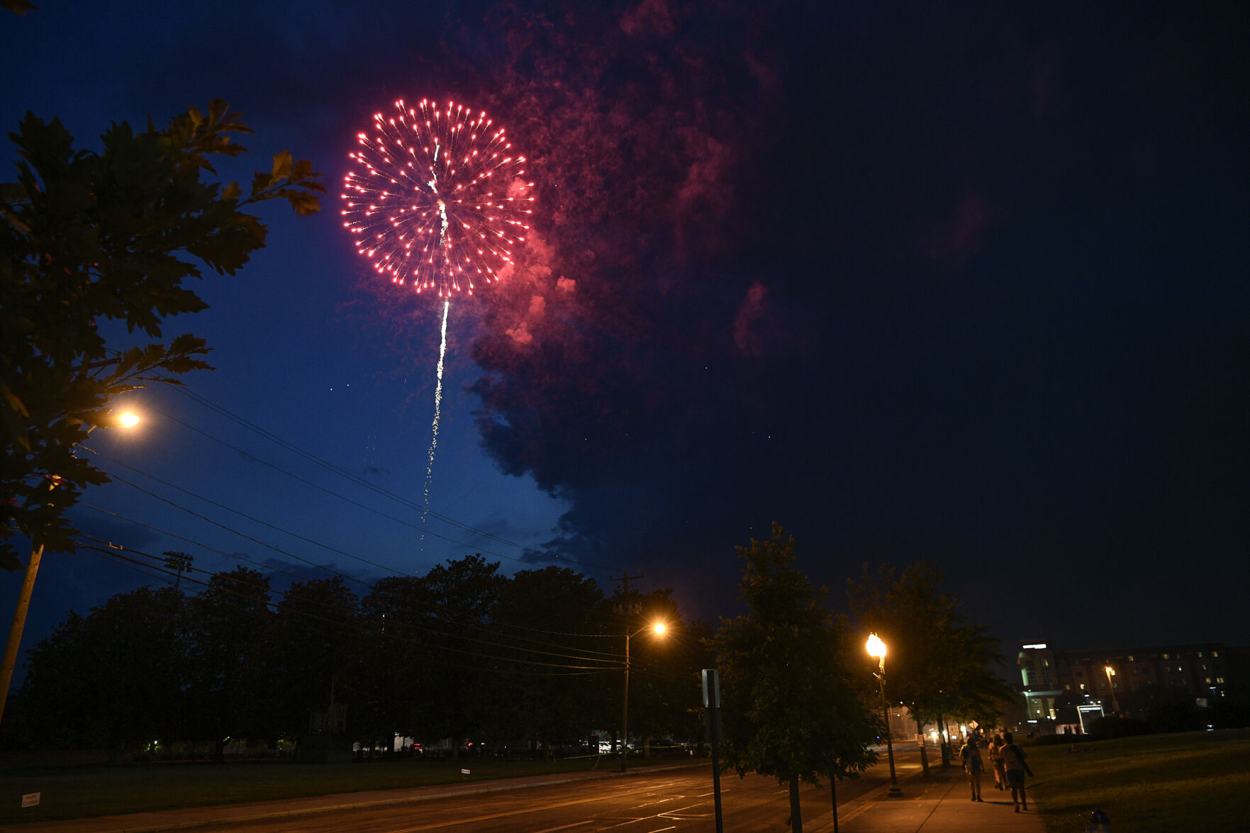 07022023 RkeFireworks p04